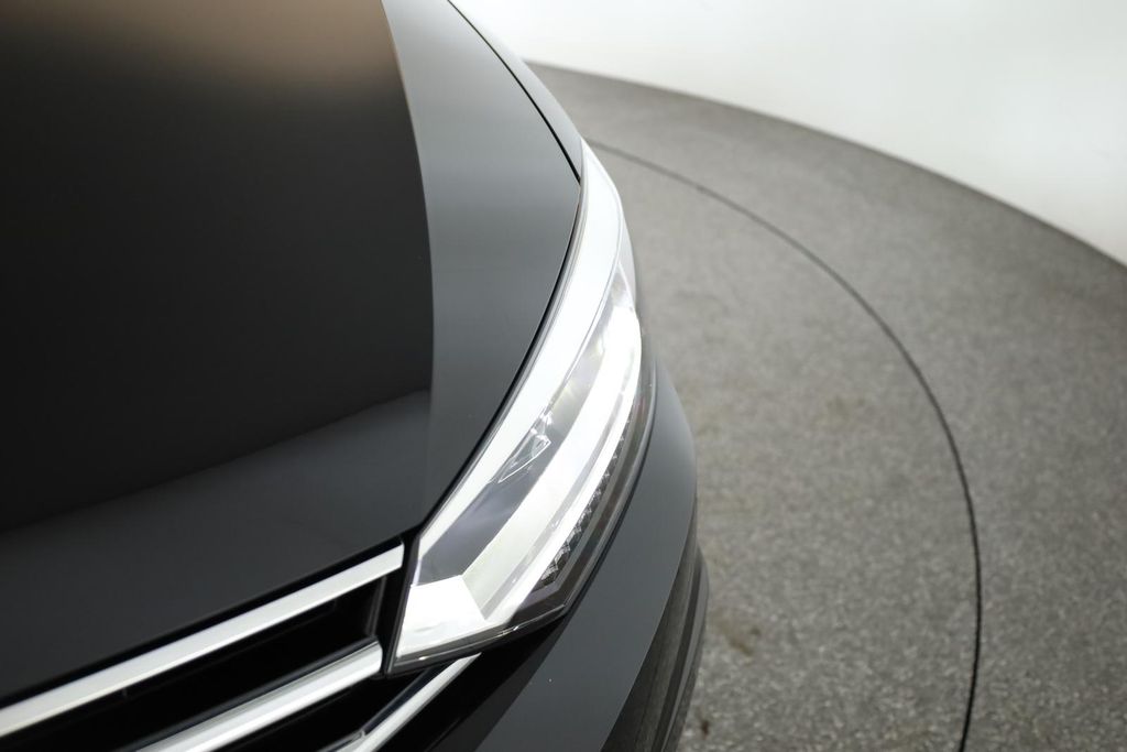 Volkswagen Touran 2025