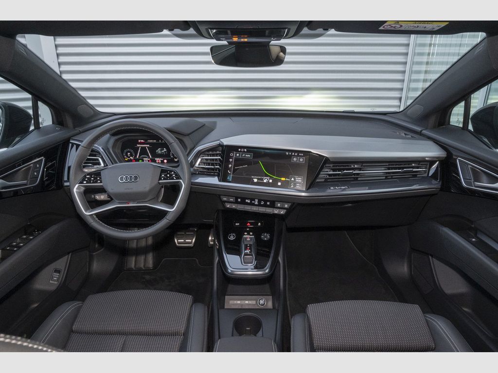 Audi Q4 e-tron 2025