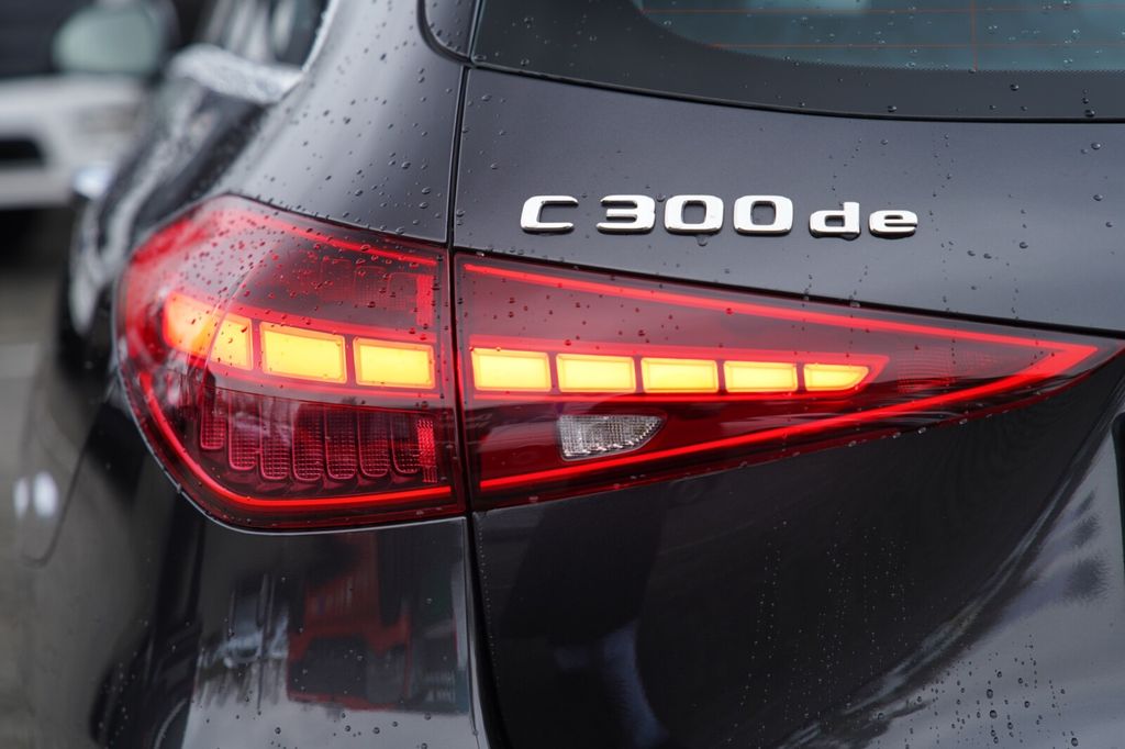 Mercedes-Benz C 300 2024