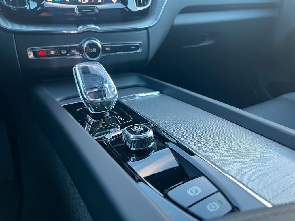 Volvo XC60 2024