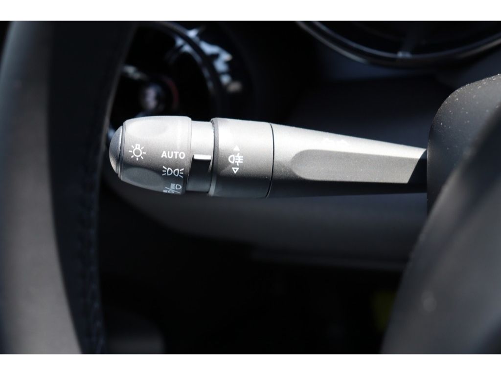 Alfa Romeo Junior 2025