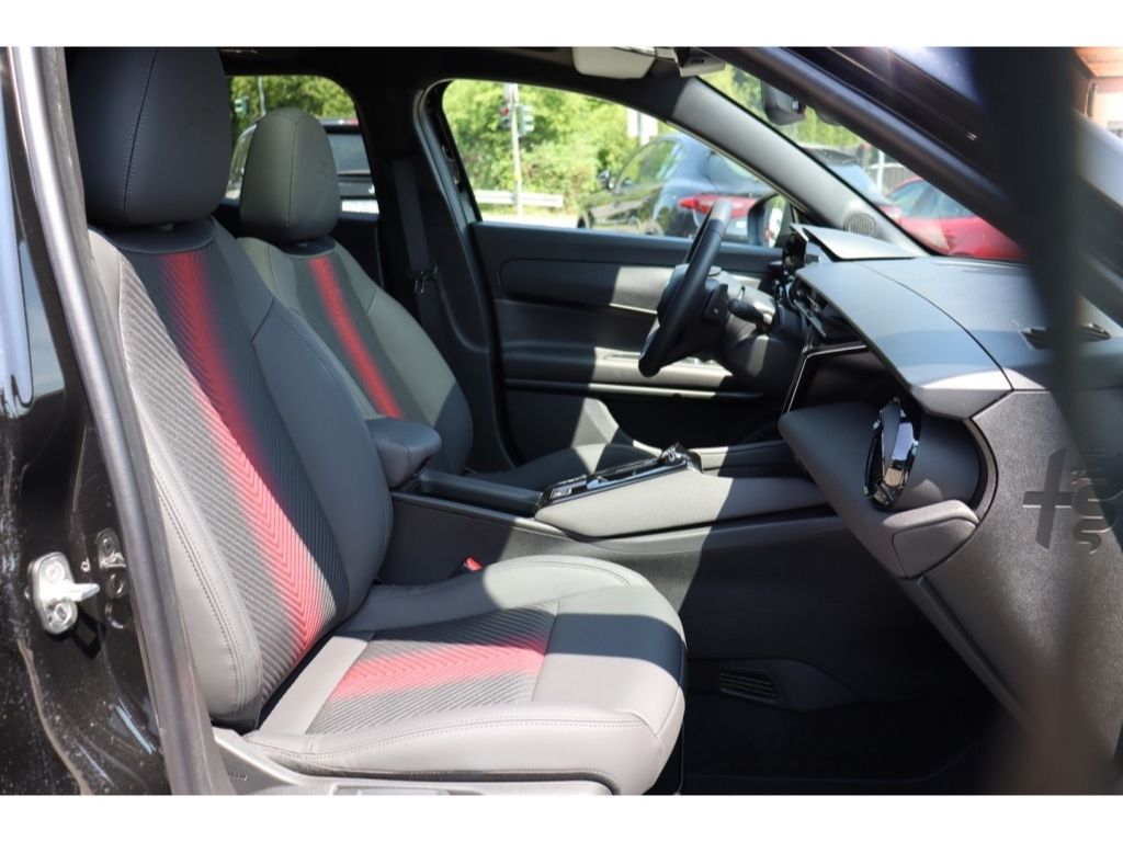 Alfa Romeo Junior 2025