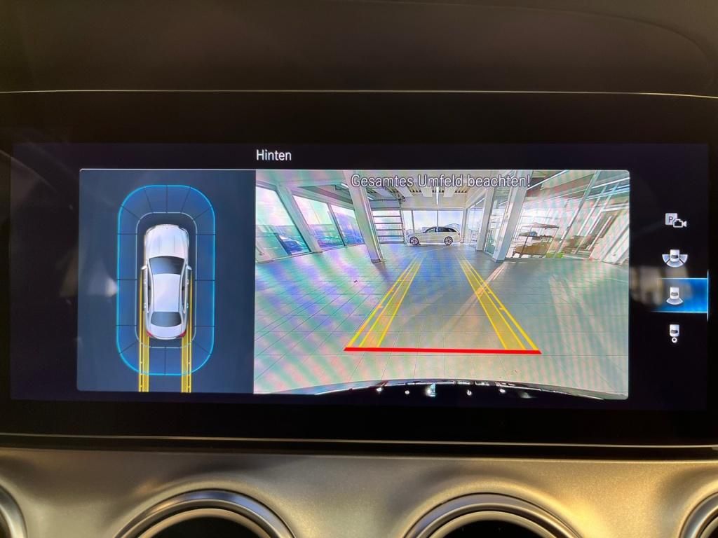 Mercedes-Benz E 300 2022