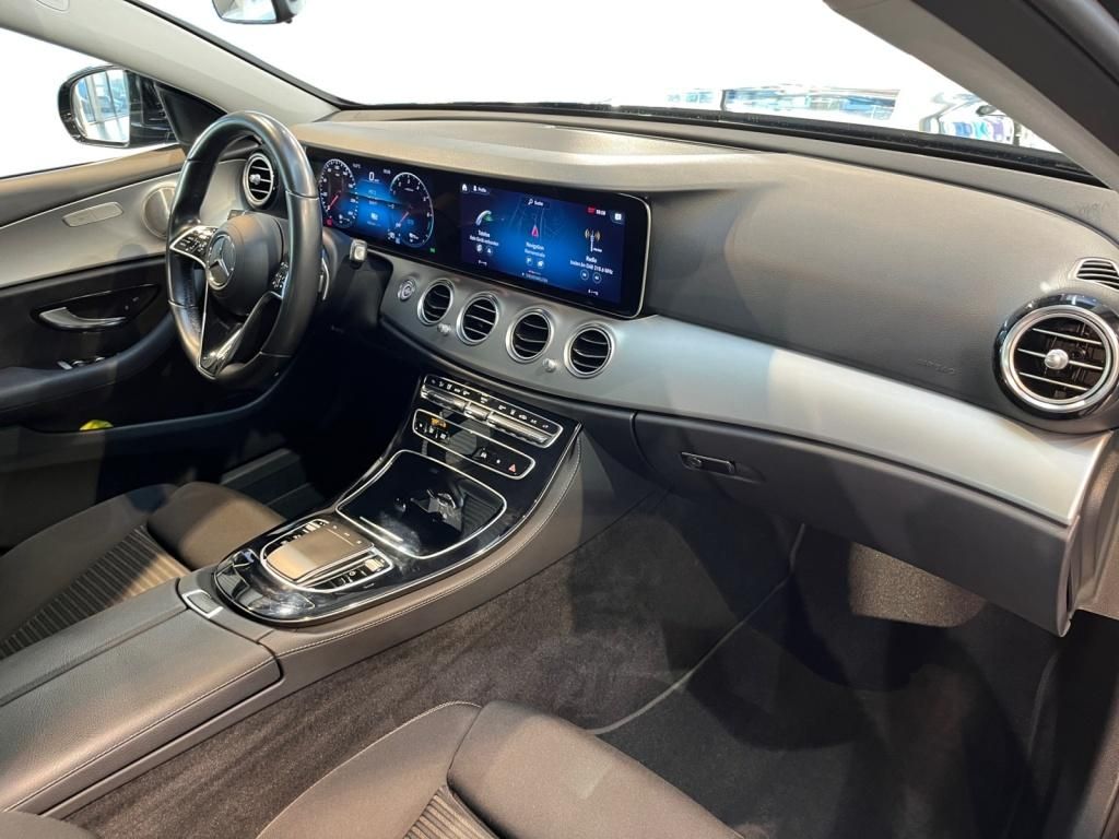 Mercedes-Benz E 300 2022