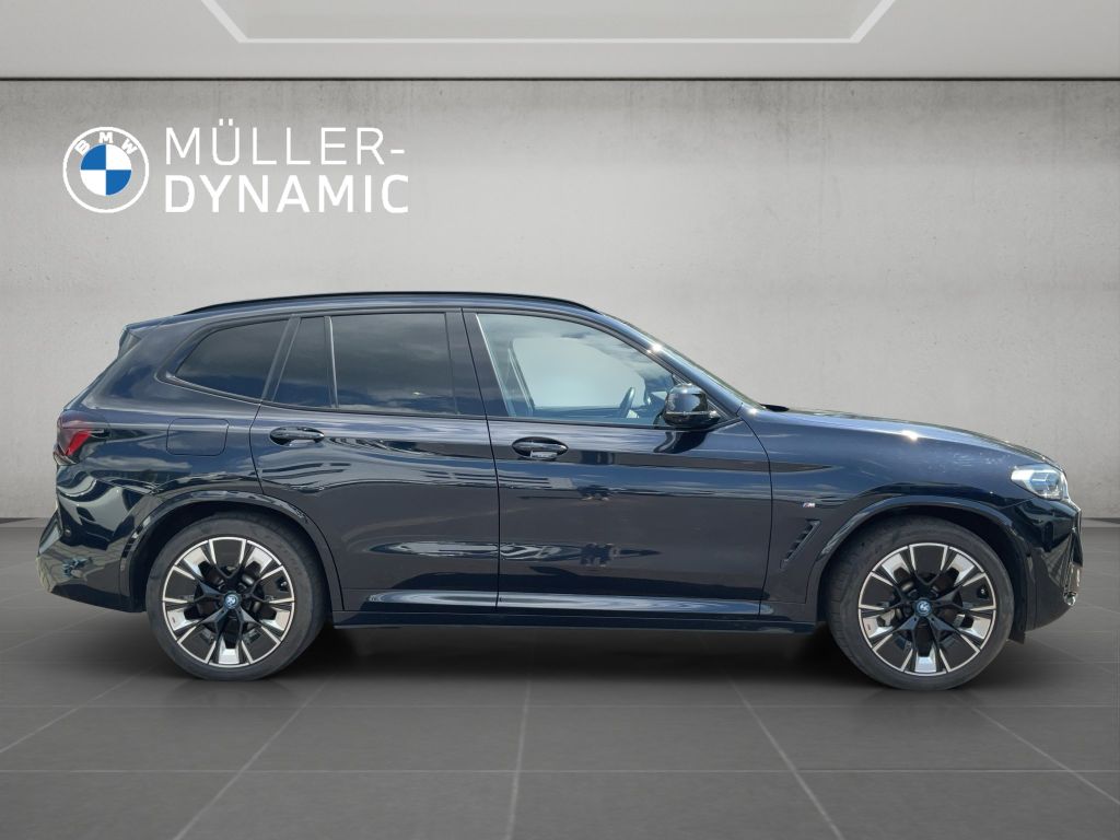 BMW iX3 2022