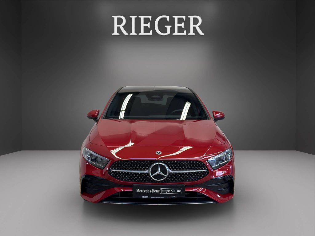 Mercedes-Benz A 220 2024