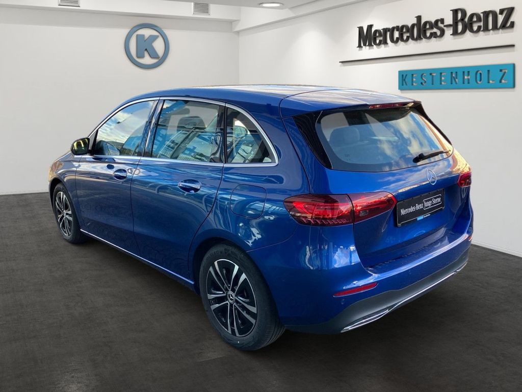 Mercedes-Benz B 220 2024