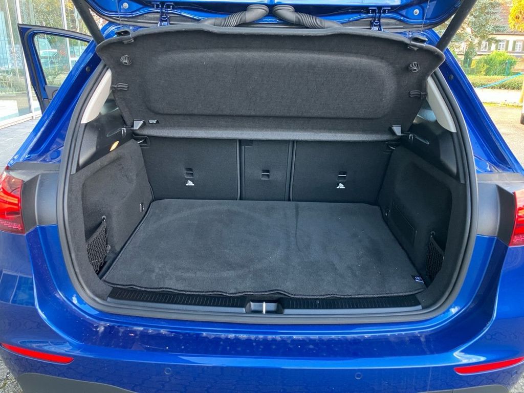 Mercedes-Benz B 220 2024