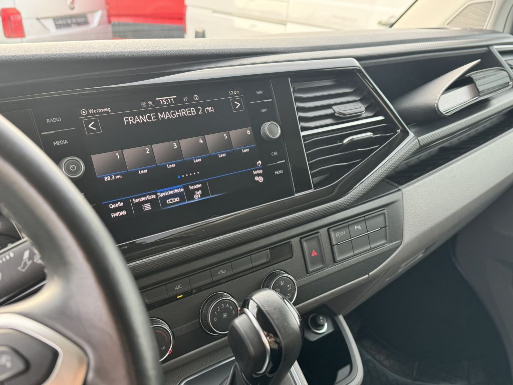 Volkswagen T6 Transporter 2023