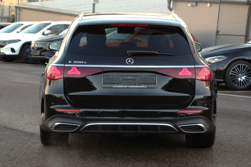 Mercedes-Benz E 300 2025