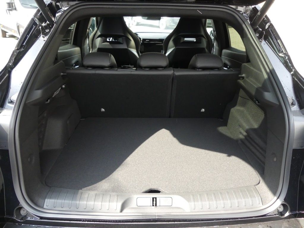 Alfa Romeo Junior 2025