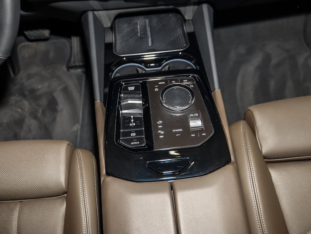 BMW i5 2024