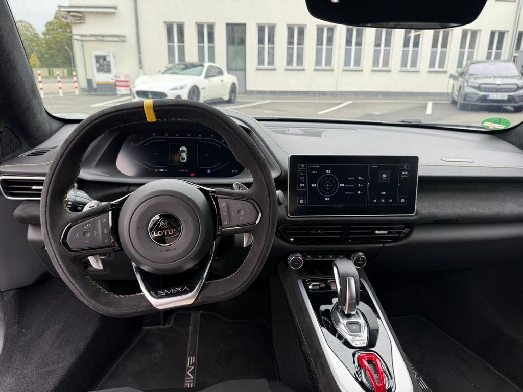 Lotus Emira 2025