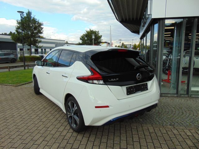 Nissan Leaf 2021