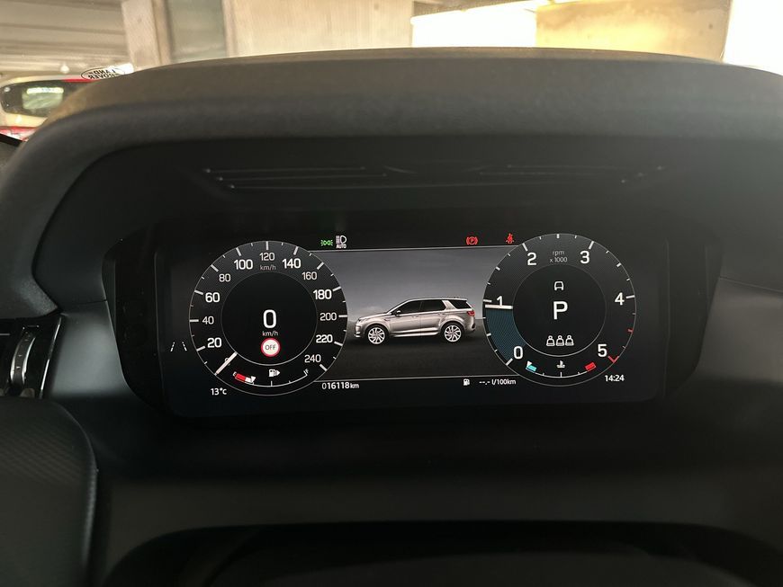 Land Rover Discovery Sport 2024