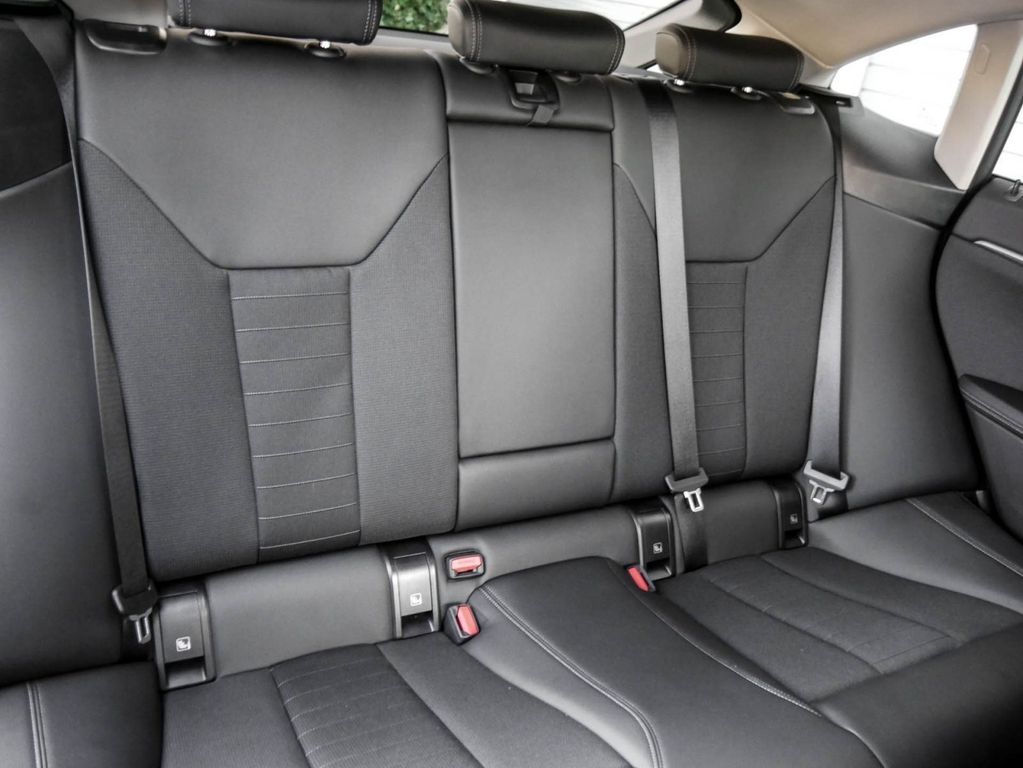BMW i4 2023
