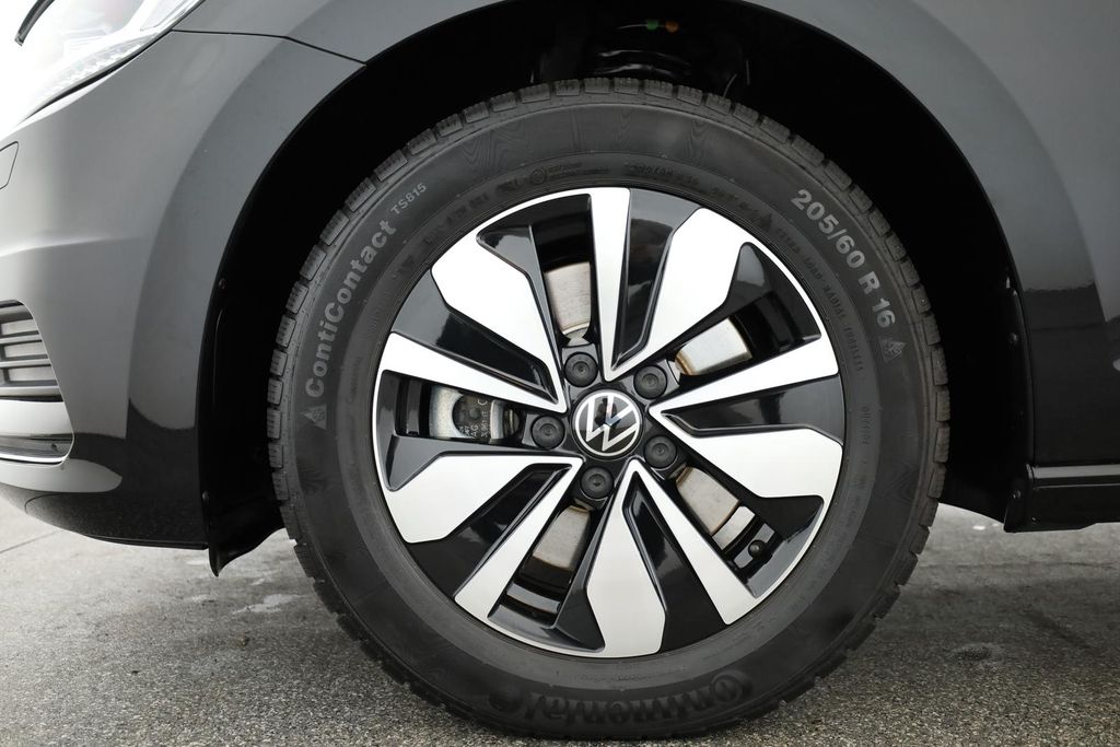 Volkswagen Touran 2025