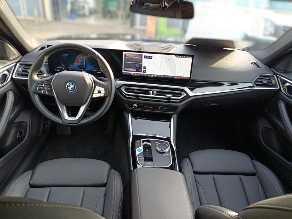 BMW i4 2023