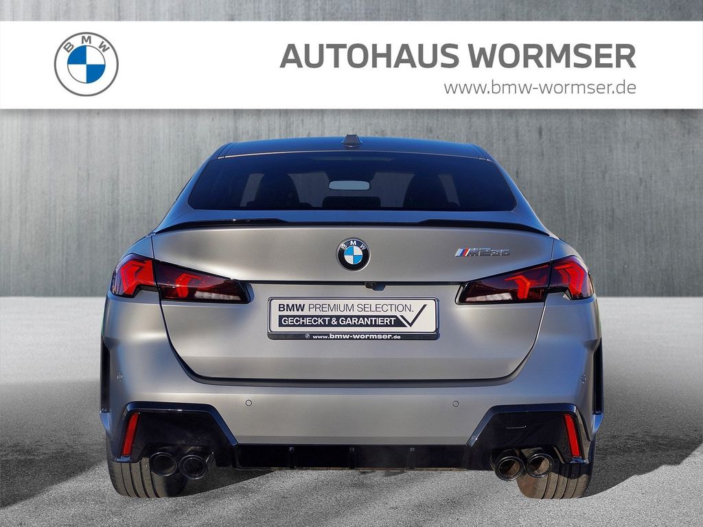 BMW M235 2024