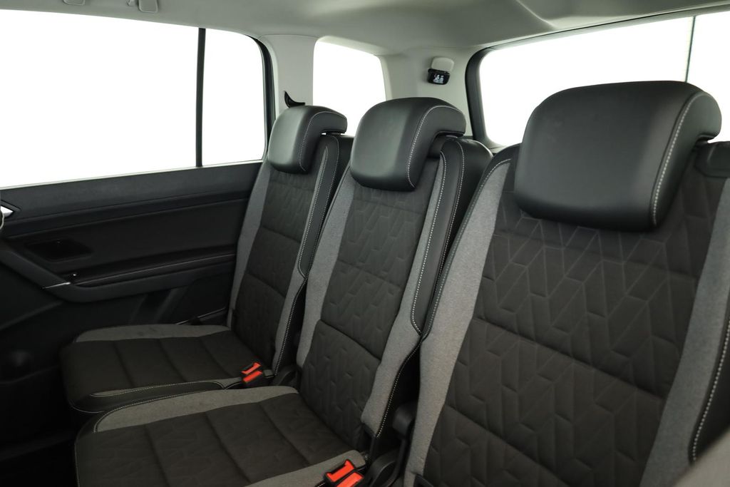 Volkswagen Touran 2025