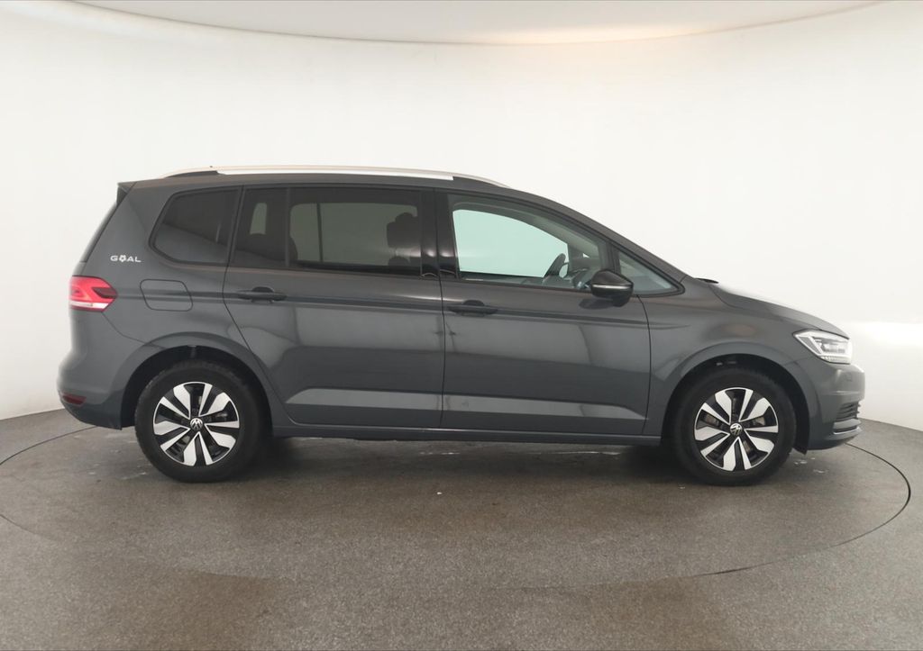 Volkswagen Touran 2025