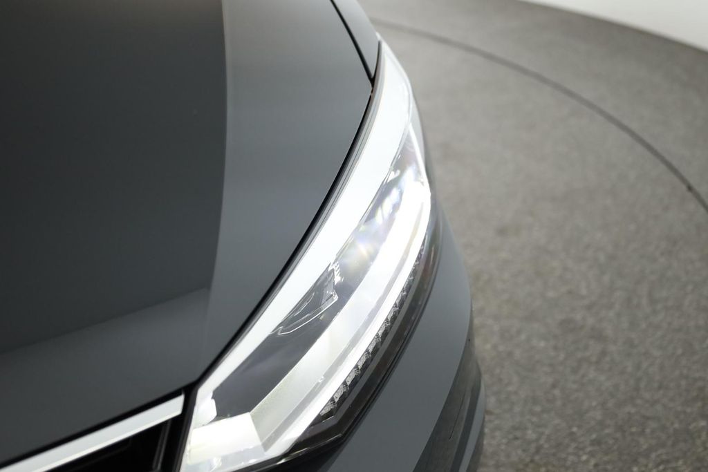 Volkswagen Touran 2025