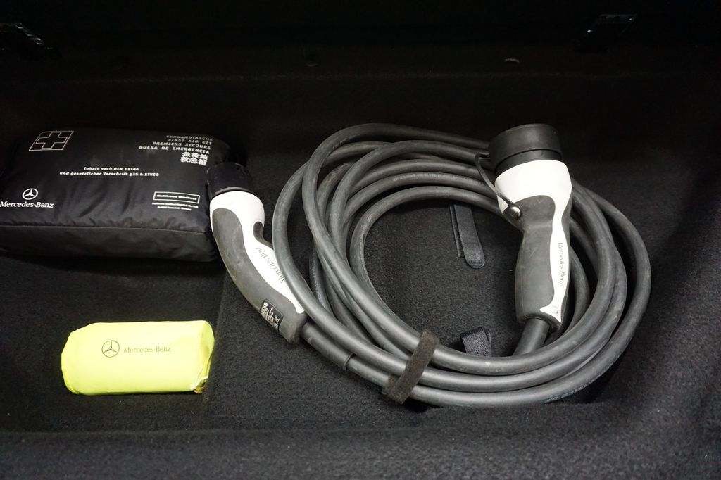 Mercedes-Benz E 300 2021