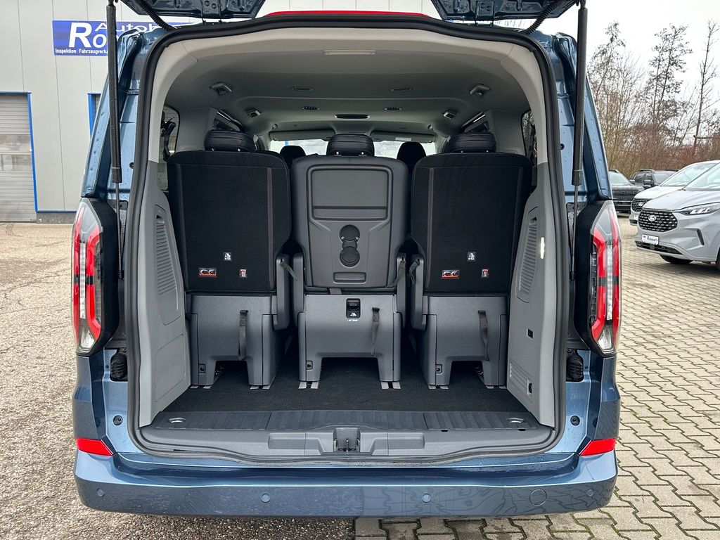 Ford Tourneo Custom 2025