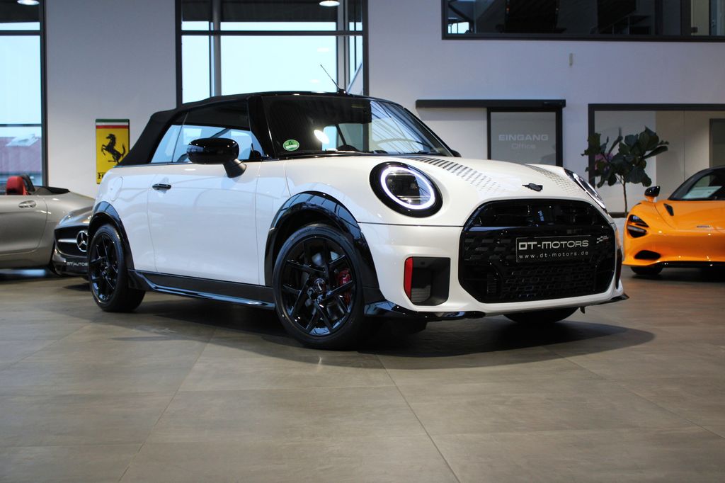 MINI John Cooper Works Cabrio 2025