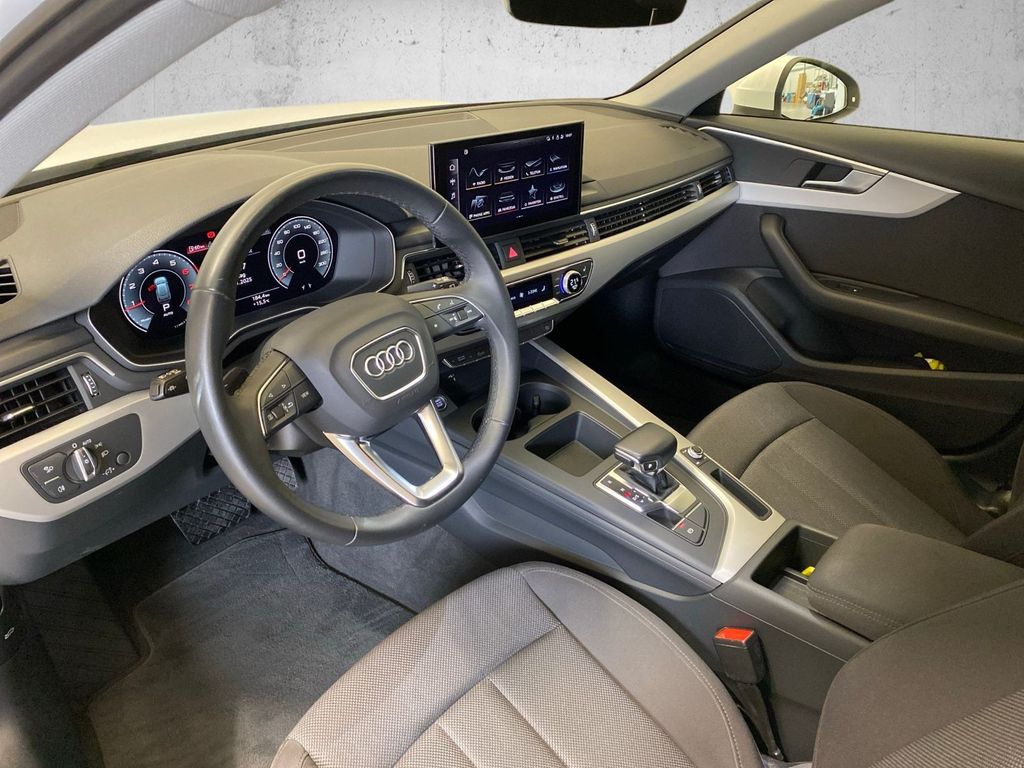 Audi A4 2022