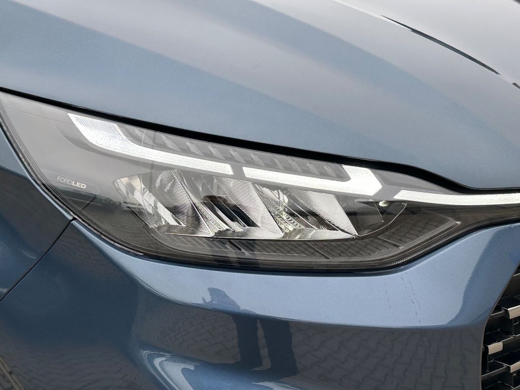 Ford Tourneo Custom 2025