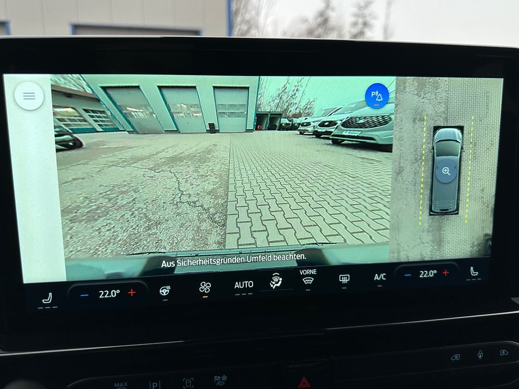 Ford Tourneo Custom 2025