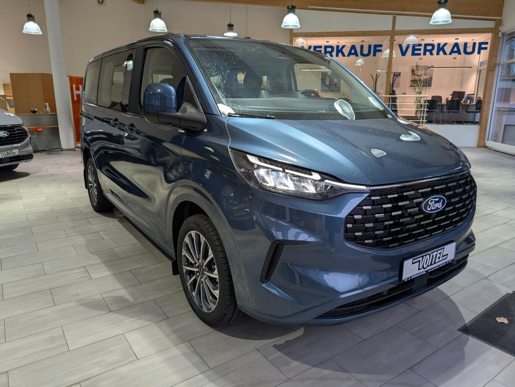 Ford Tourneo Custom 2025