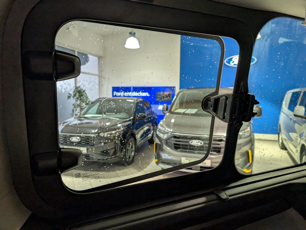 Ford Tourneo Custom 2025