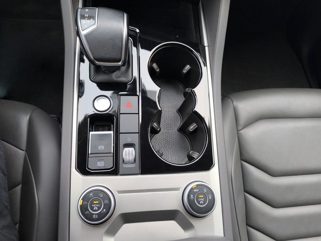 Volkswagen Touareg 2021