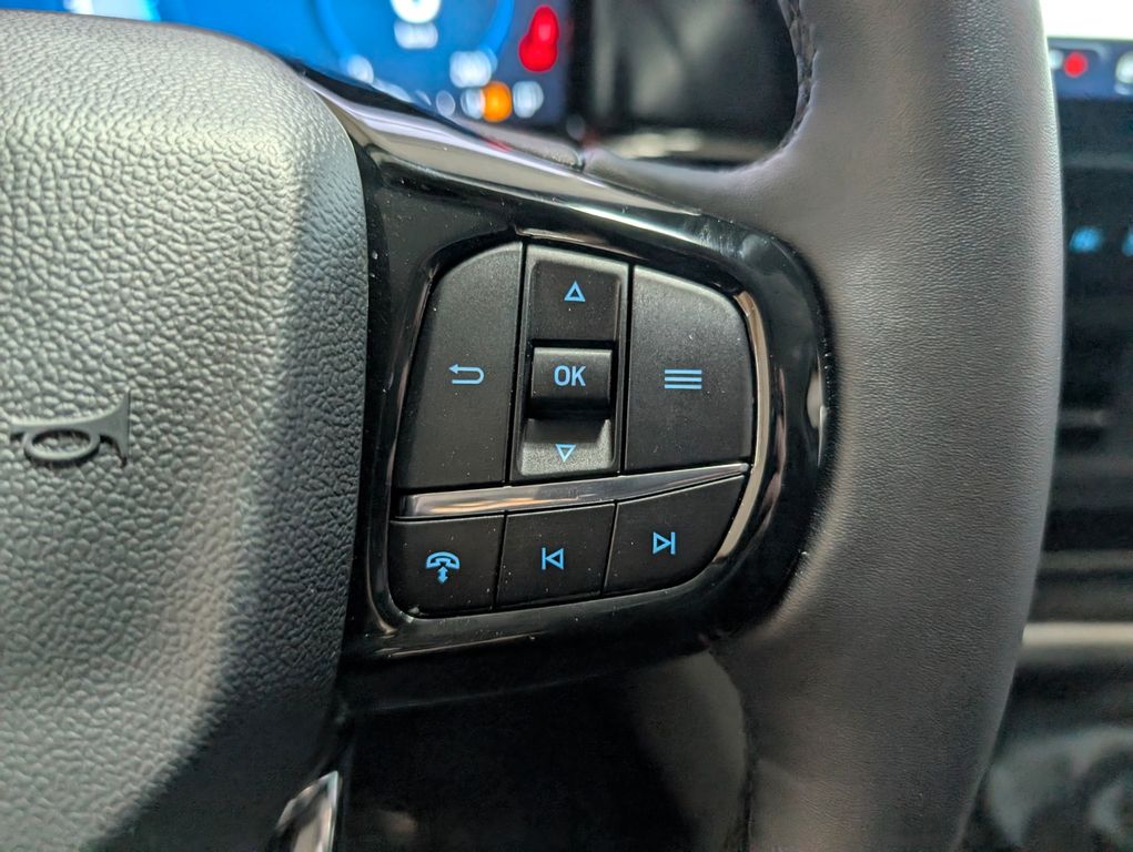 Ford Tourneo Custom 2025