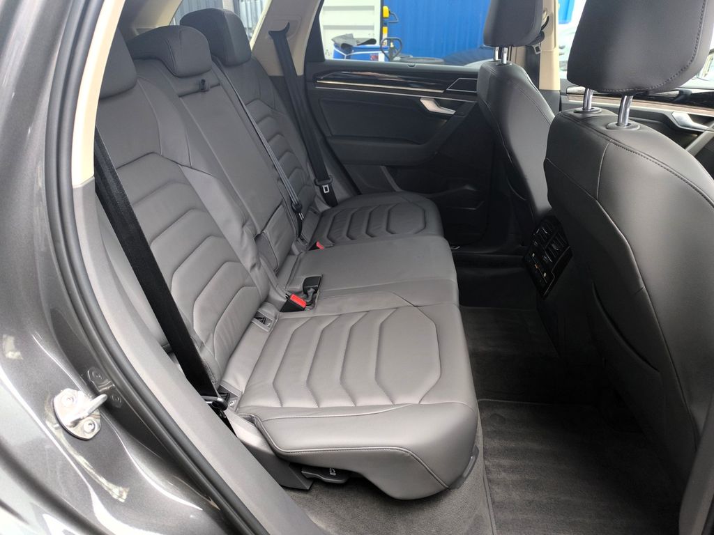 Volkswagen Touareg 2021