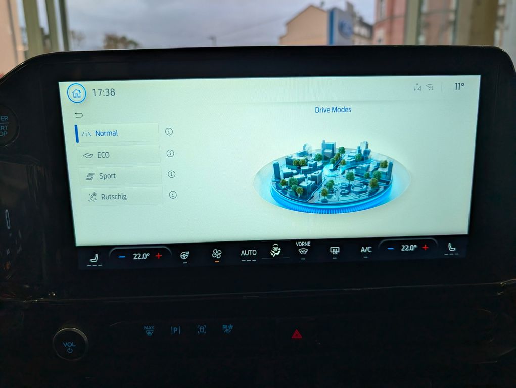 Ford Tourneo Custom 2025