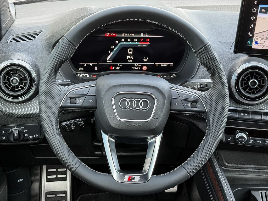 Audi SQ2 2025