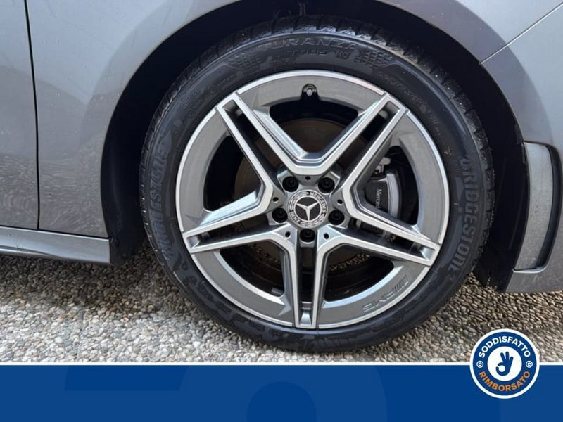 Mercedes-Benz B 180 2025