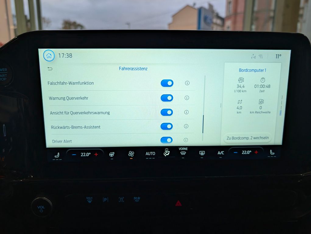 Ford Tourneo Custom 2025