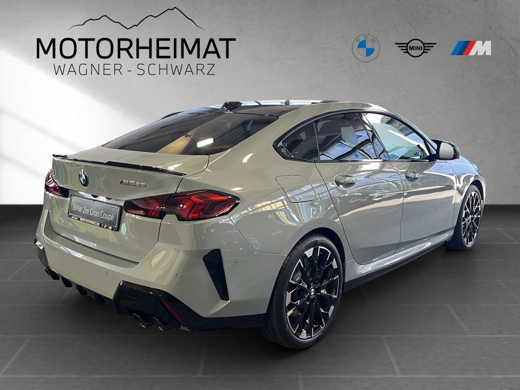 BMW M235 2025