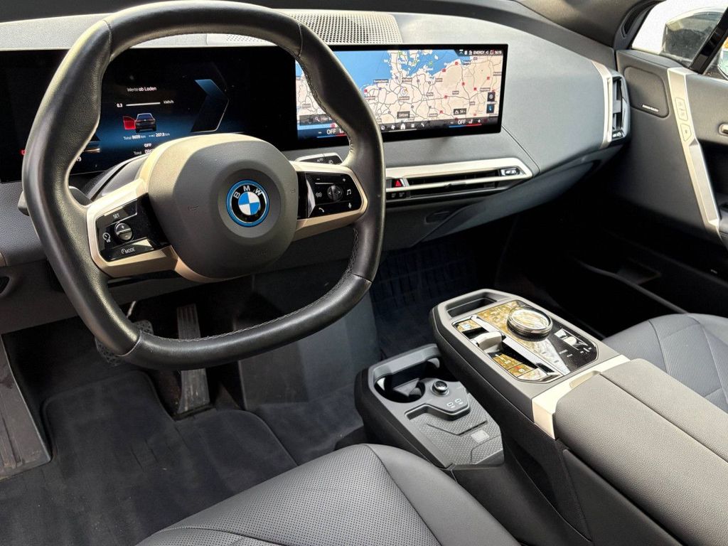 BMW iX 2023