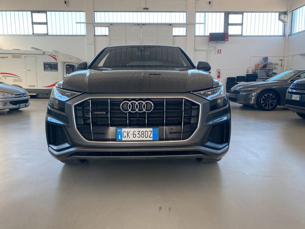 Audi Q8 2022