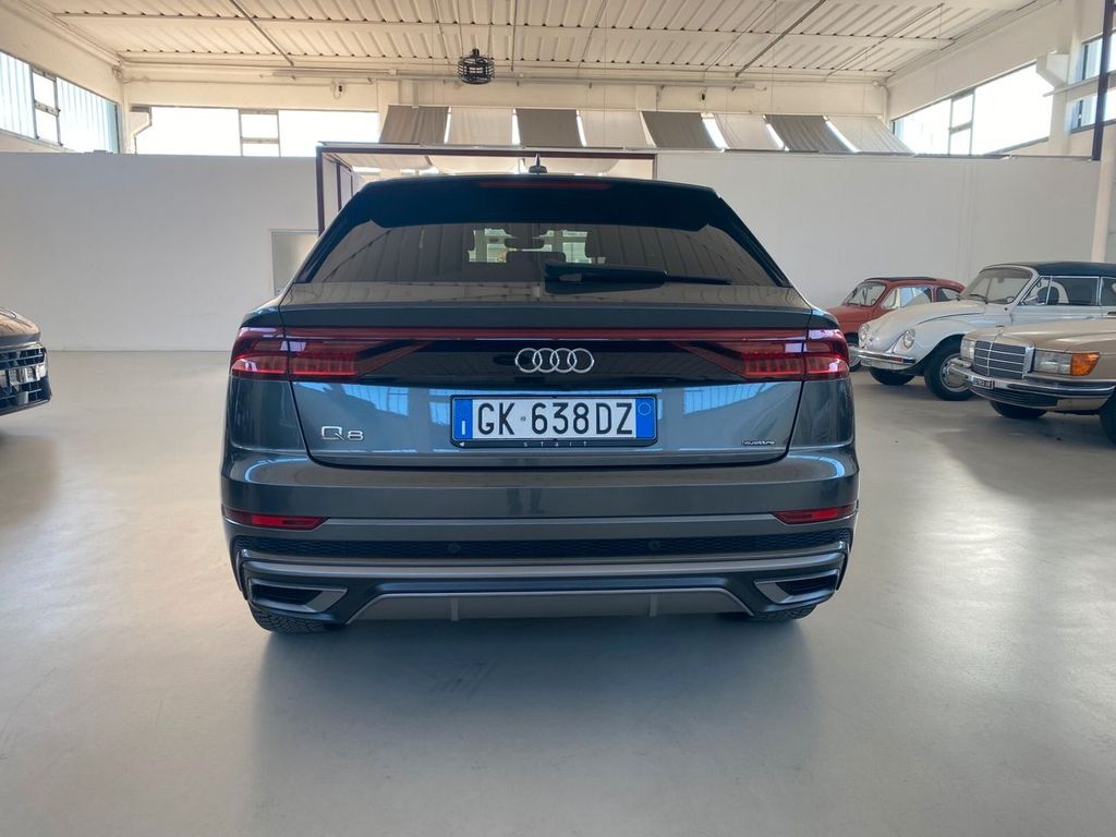 Audi Q8 2022