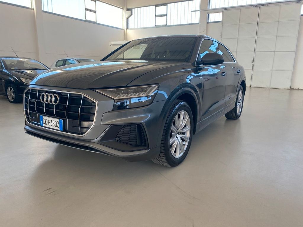 Audi Q8 2022