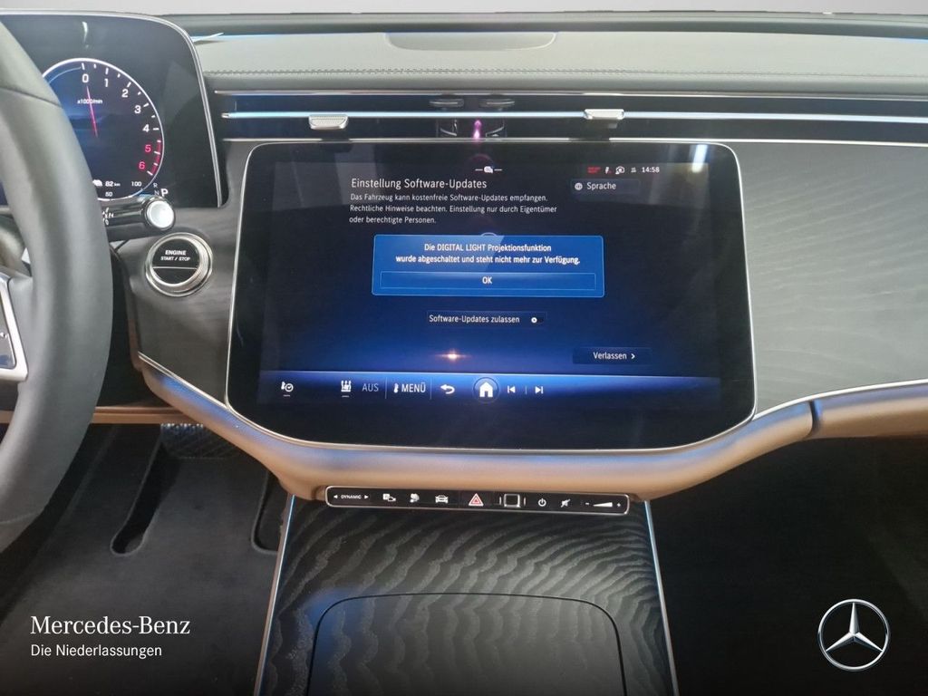 Mercedes-Benz E 300 2025