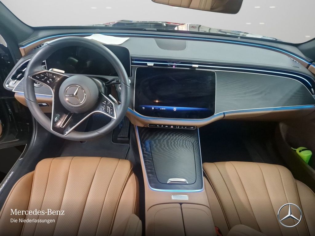 Mercedes-Benz E 300 2025