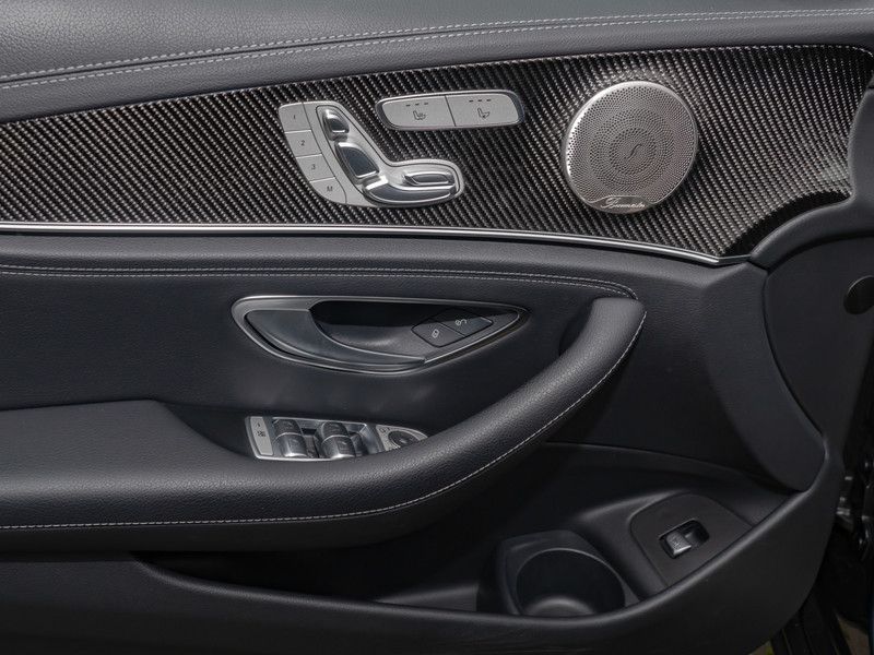 Mercedes-Benz E 300 2022