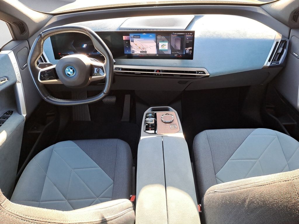 BMW iX 2022